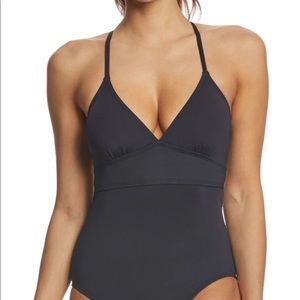 Brand New Carve Designs Dahlia One piece in Navy. Size xs